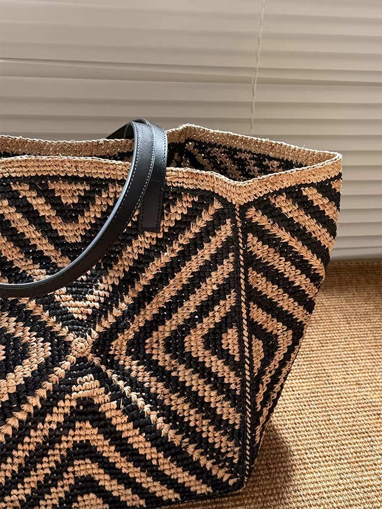 特大サイズのラフィア素材を使用したトートバッグ。女性向け、手 - Women'S Raffia Bags のレビューと価格