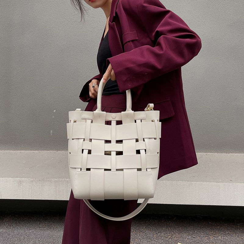 カスタムイニシャル本革トートバッグ女性の高級デザイナーハンド - Women Bags On Sale のレビューと価格
