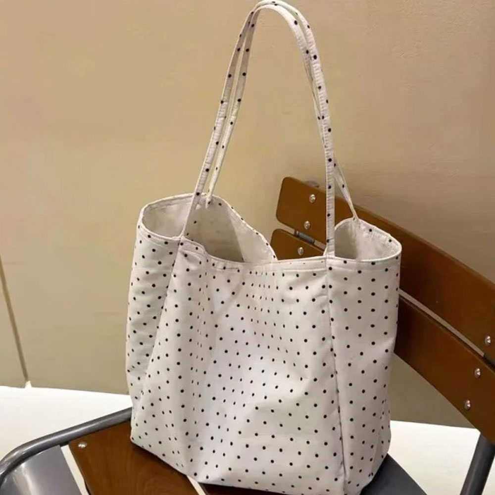 大容量の新しい水玉模様のキャンバスバッグ、韓国風女子学生用ト - Women Bags On Sale のレビューと価格